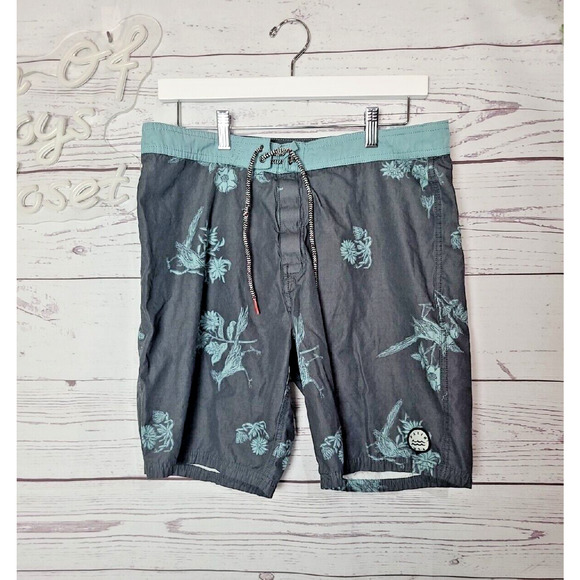 Katin USA Black Birds AOP Print Surfing Board Shorts Men's Size 33 - Picture 1 of 4